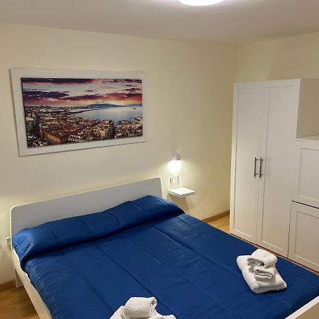 Casa Mattia Apartment Наполи Екстериор снимка